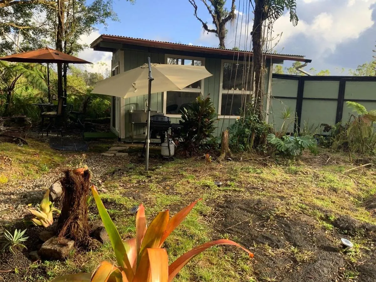 Majestic Banya Tree Cabin Mountain View Holiday home